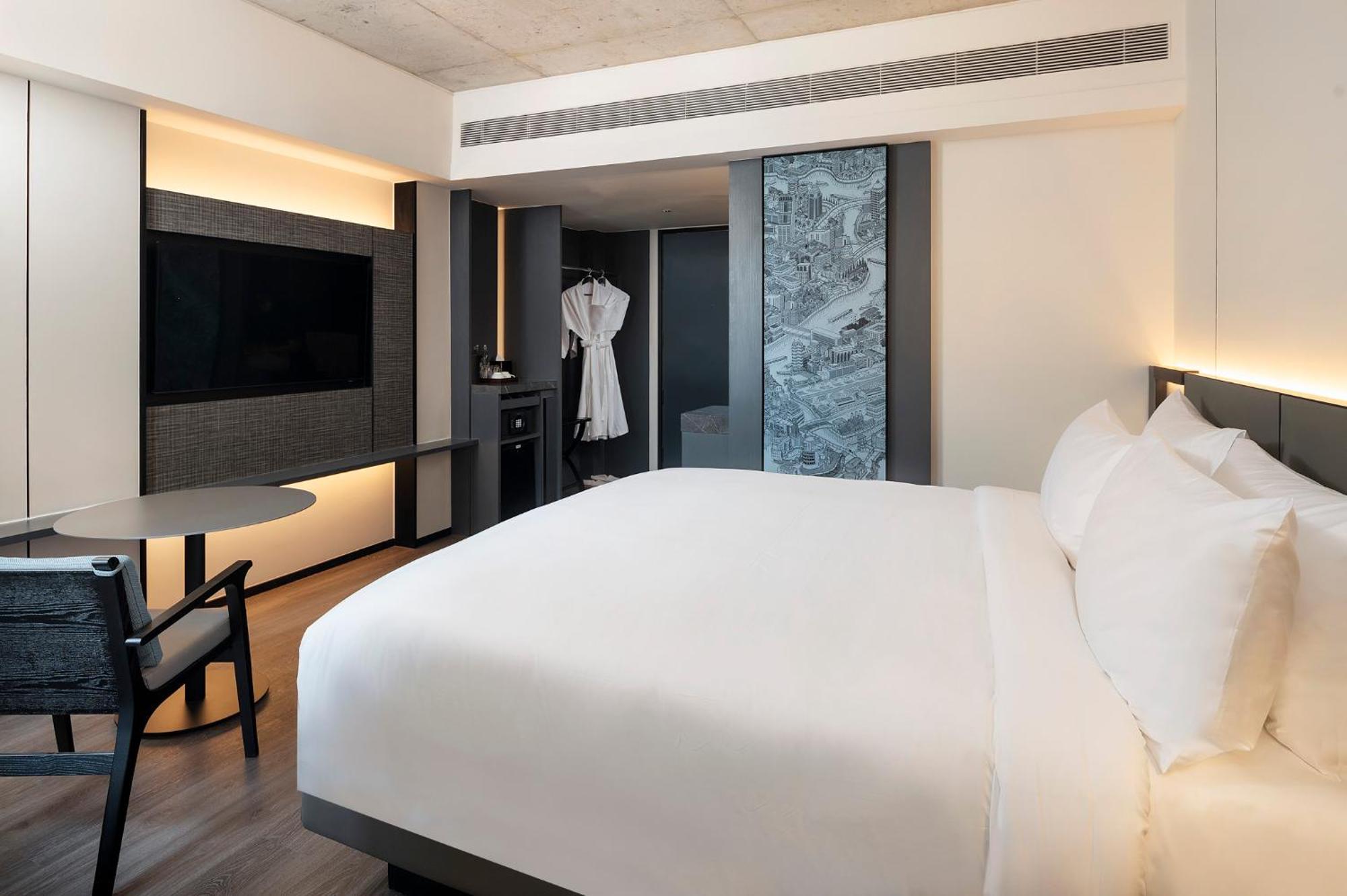 Radisson Don Mueang 4*